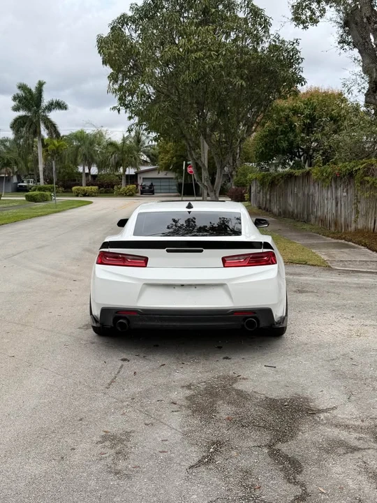 2018 Chevrolet Camaro SS 6th Gen - Image 6 of 10