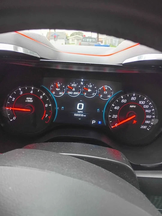 2018 Chevrolet Camaro SS 6th Gen - Image 9 of 13