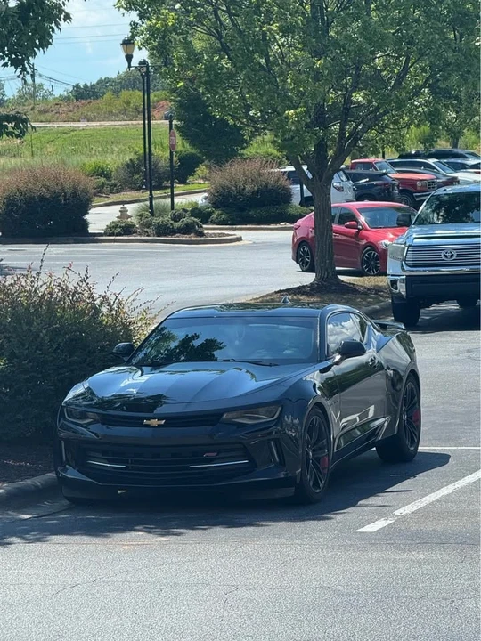 2018 Chevrolet Camaro 6th Gen - Image 6 of 14