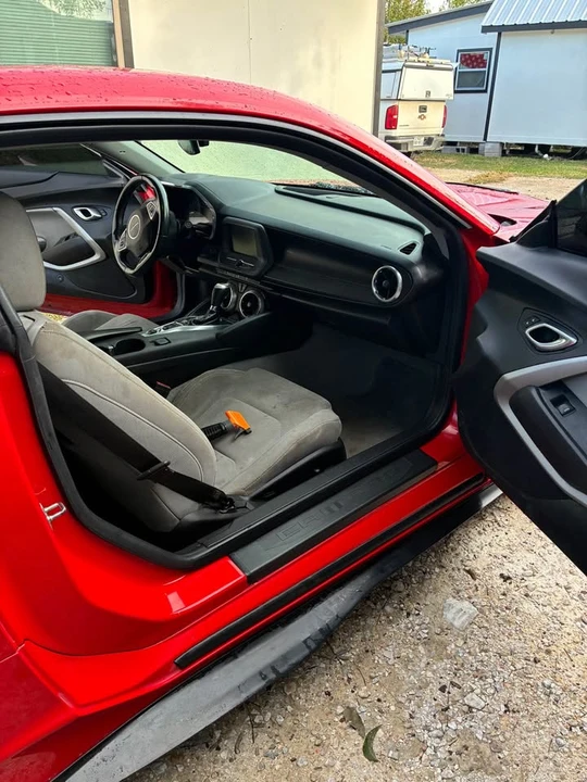2018 Chevrolet Camaro 6th Gen - Image 9 of 11