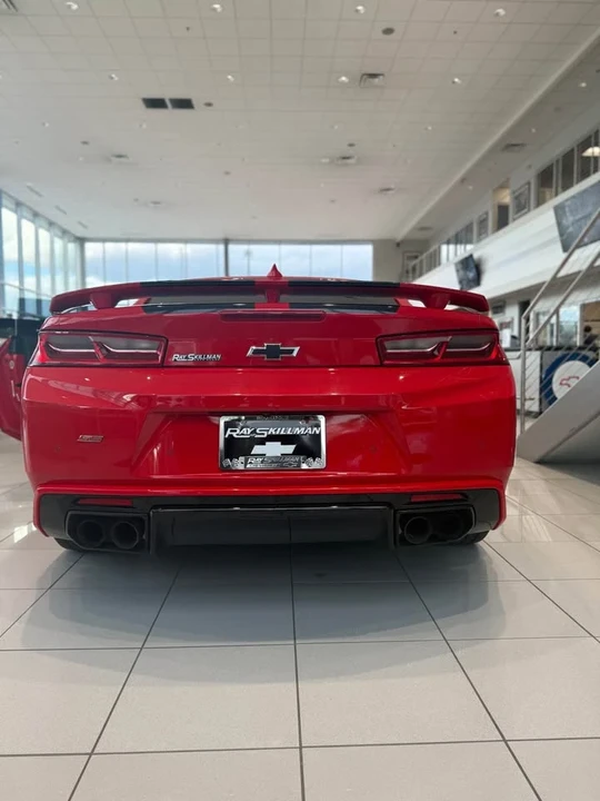 2018 Chevrolet Camaro SS 6th Gen - Image 5 of 14
