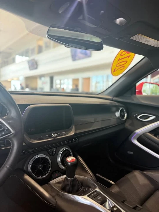 2018 Chevrolet Camaro SS 6th Gen - Image 11 of 14