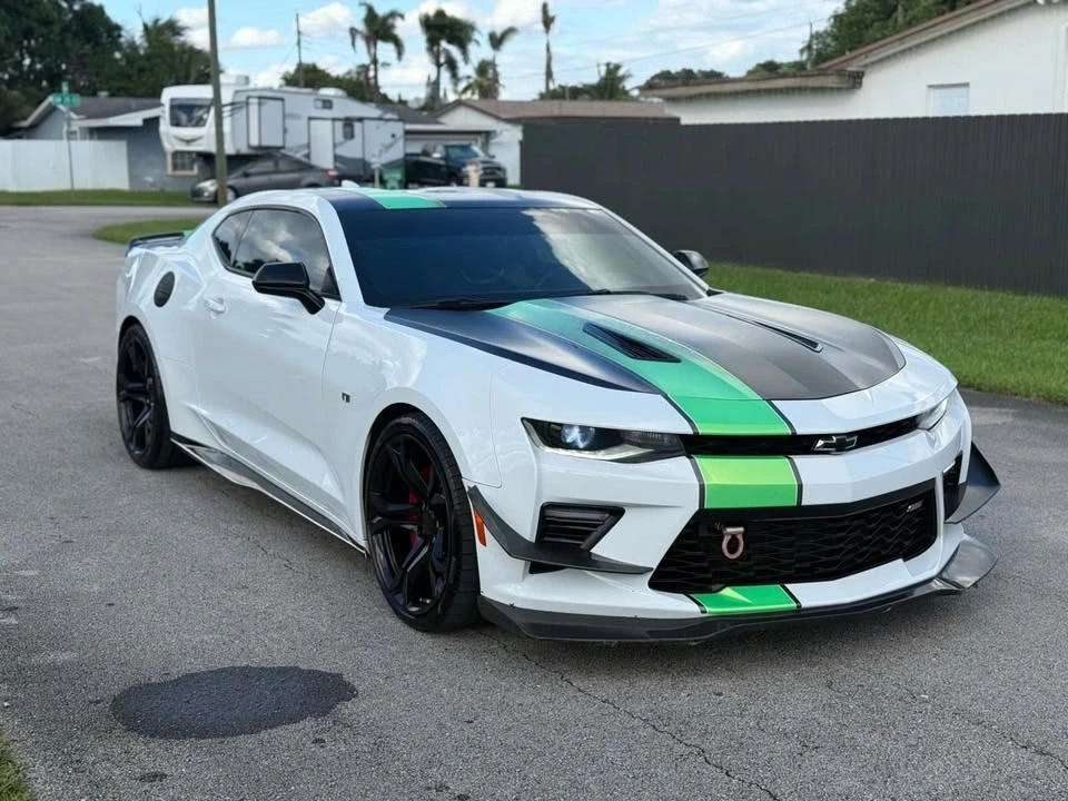 2018 Chevrolet Camaro SS 6th Gen - Image 2 of 12