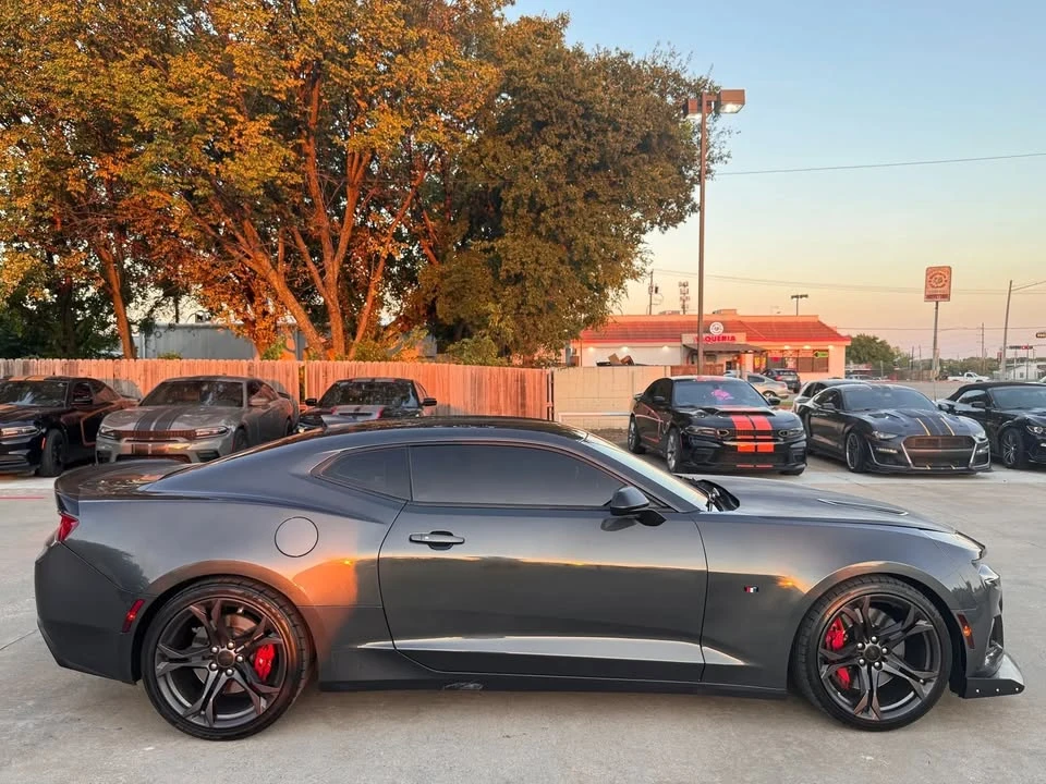 2018 Chevrolet Camaro SS 6th Gen - Image 6 of 20