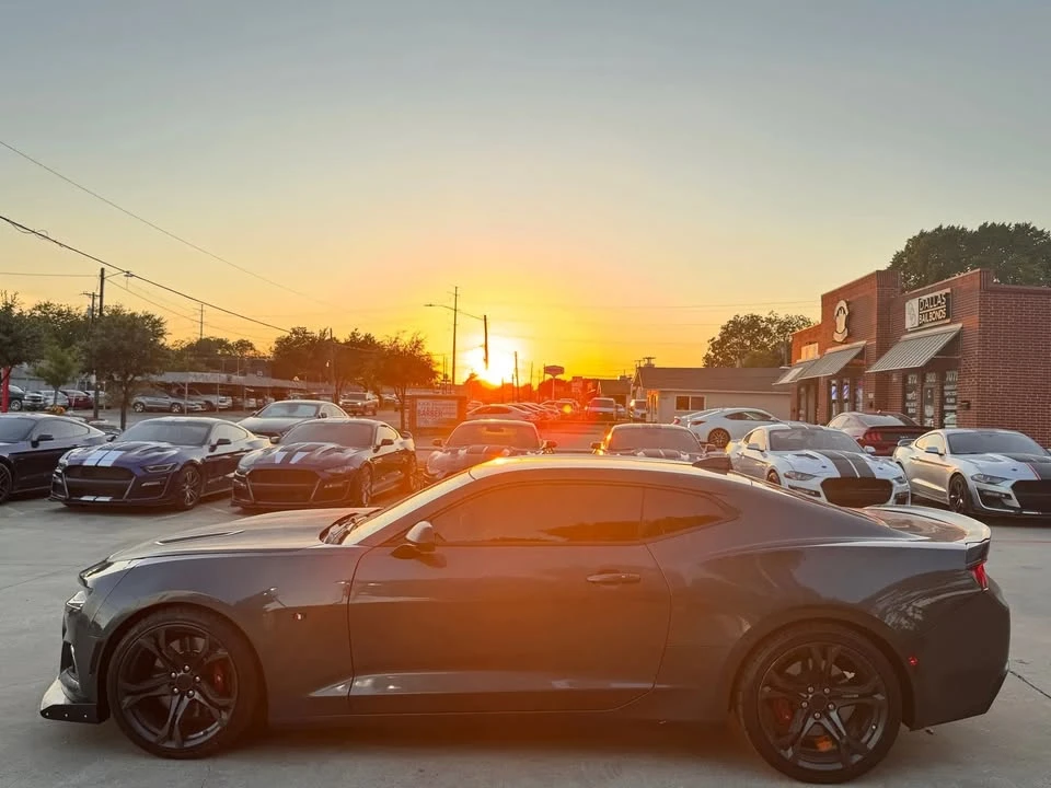 2018 Chevrolet Camaro SS 6th Gen - Image 2 of 20