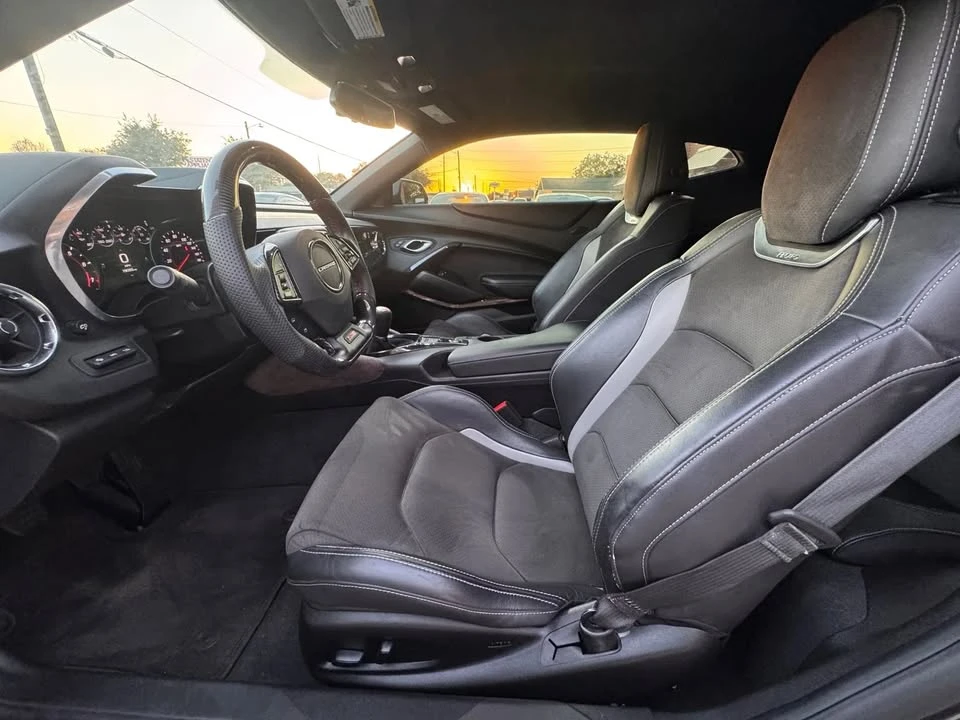 2018 Chevrolet Camaro SS 6th Gen - Image 10 of 20