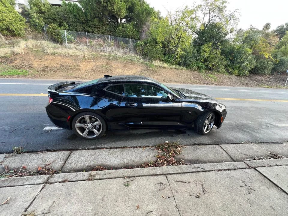 2018 Chevrolet Camaro SS 6th Gen - Image 3 of 7
