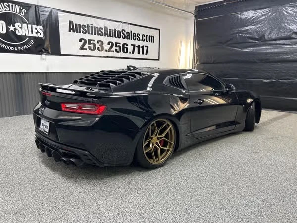2018 Chevrolet Camaro SS 6th Gen - Image 4 of 10