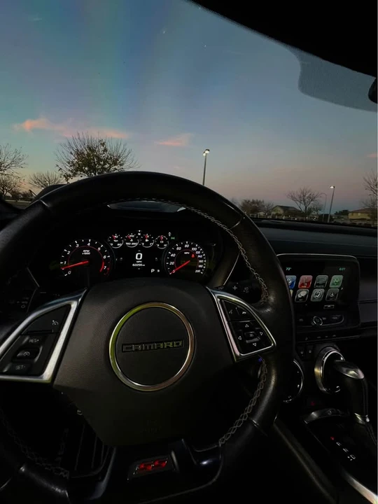 2018 Chevrolet Camaro SS 6th Gen - Image 9 of 12