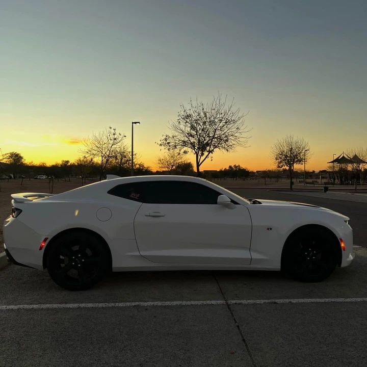 2018 Chevrolet Camaro SS 6th Gen - Image 5 of 12