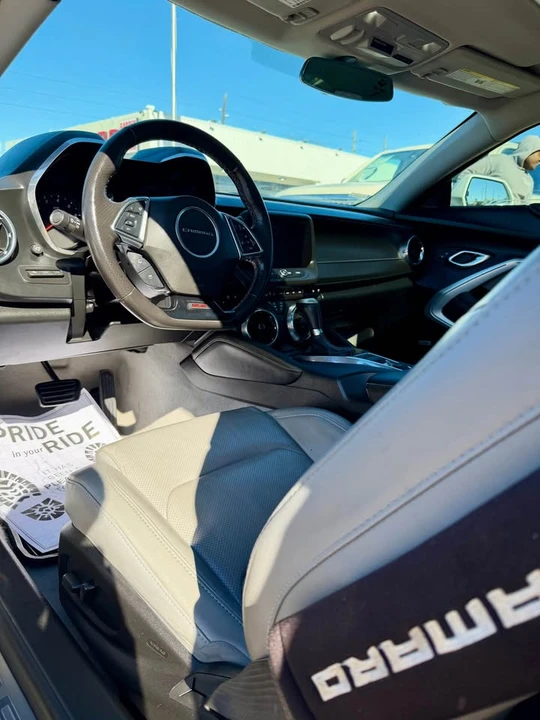 2018 Chevrolet Camaro SS 6th Gen - Image 4 of 8