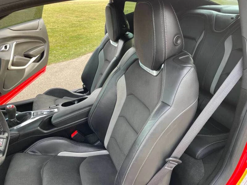 2018 Chevrolet Camaro SS 6th Gen - Image 13 of 18