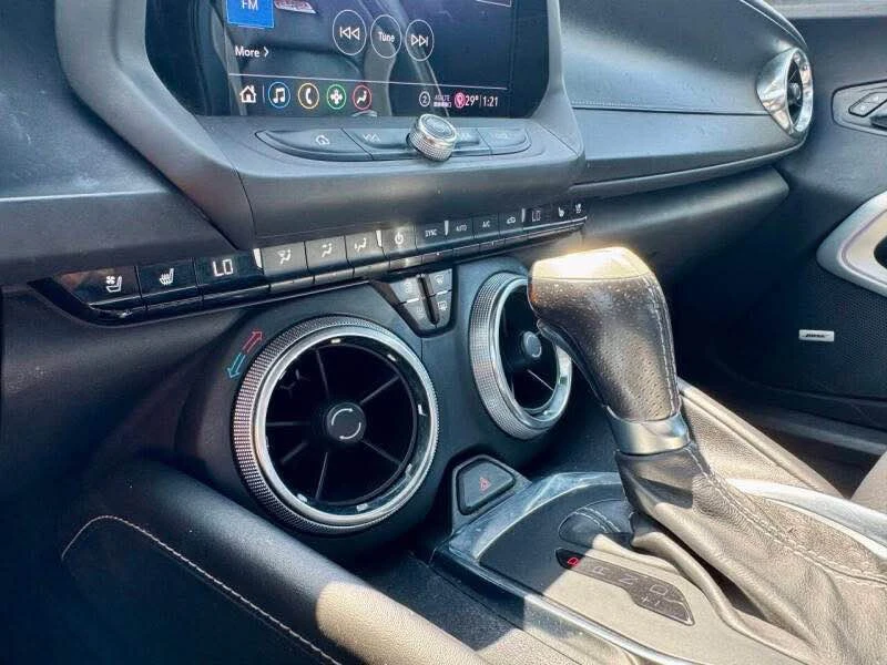 2018 Chevrolet Camaro SS 6th Gen - Image 15 of 18