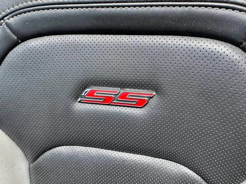 2018 Chevrolet Camaro SS 6th Gen - Image 14 of 18