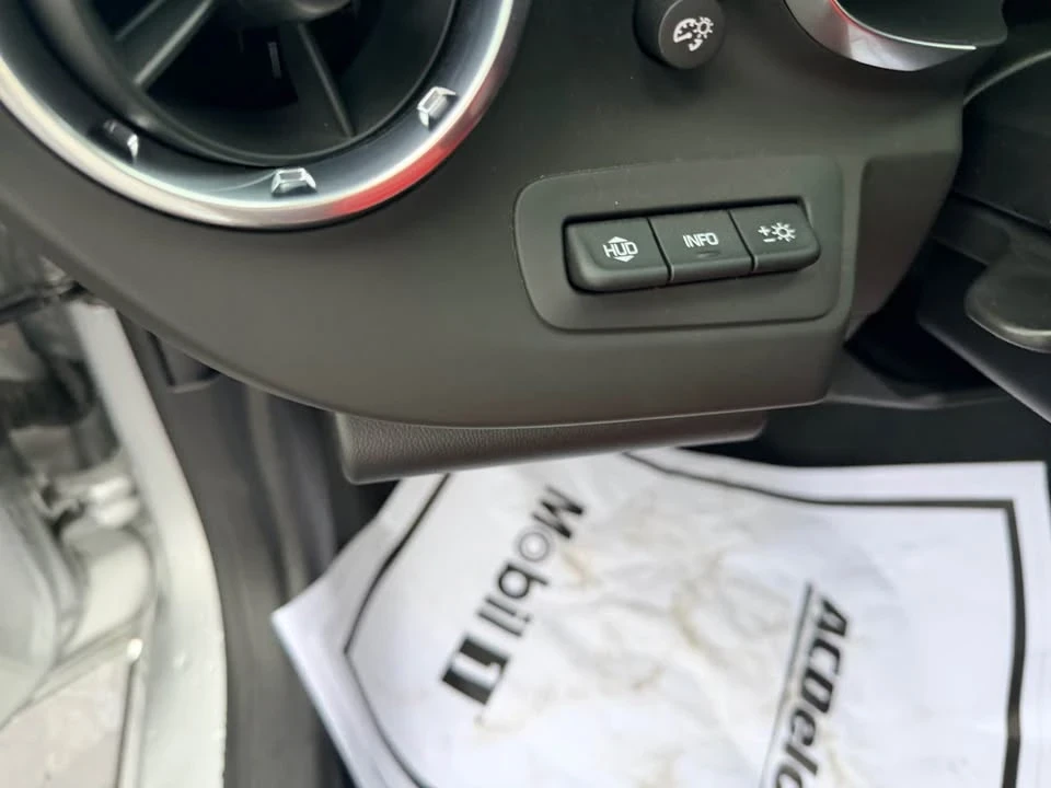 2018 Chevrolet Camaro SS 6th Gen - Image 7 of 11