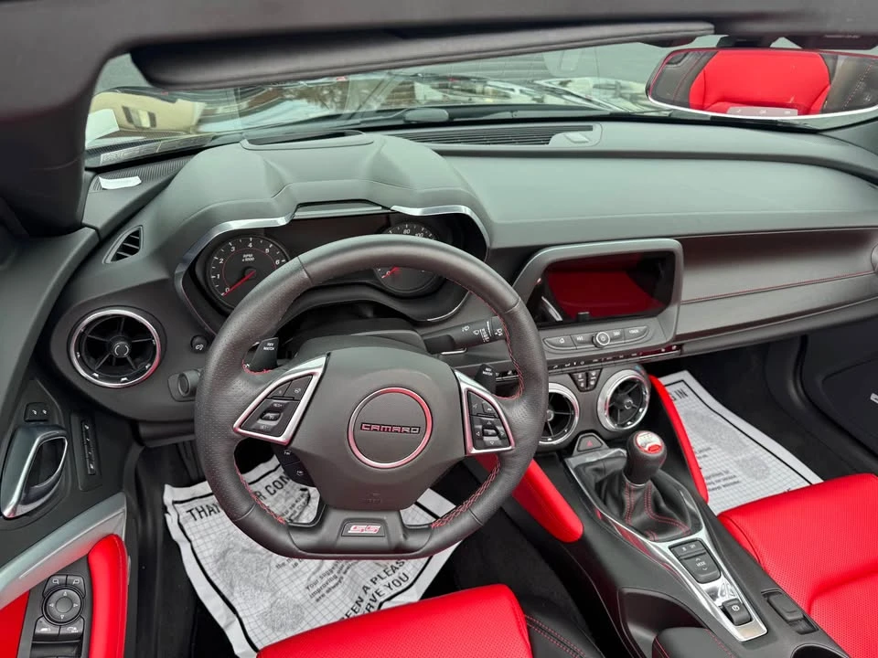 2018 Chevrolet Camaro SS 6th Gen - Image 9 of 16