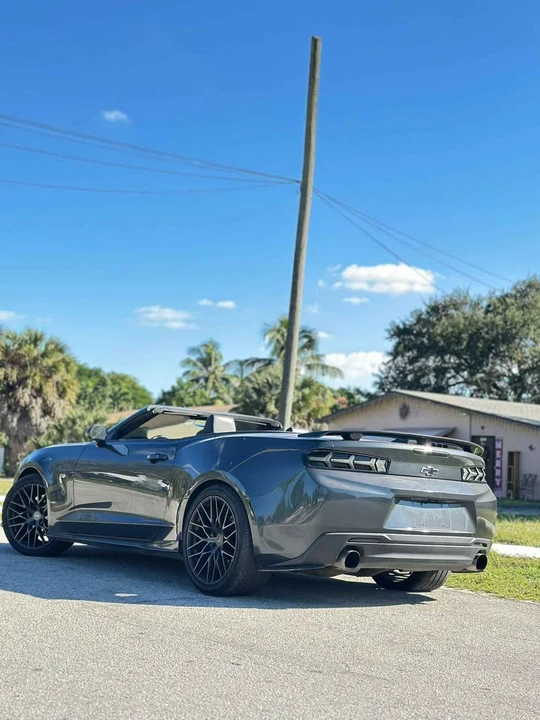 2018 Chevrolet Camaro SS 6th Gen - Image 3 of 19