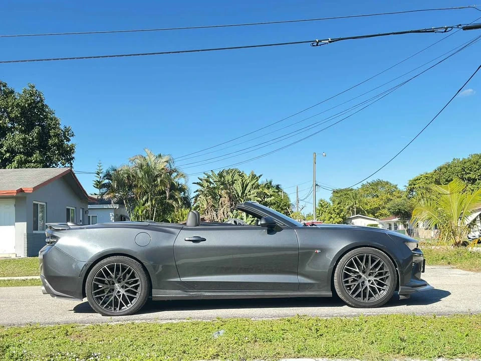 2018 Chevrolet Camaro SS 6th Gen - Image 5 of 19