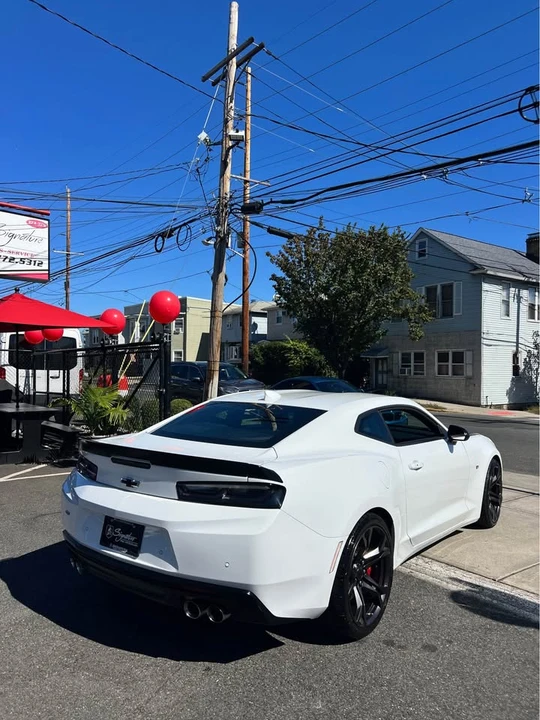 2018 Chevrolet Camaro SS 6th Gen - Image 5 of 16