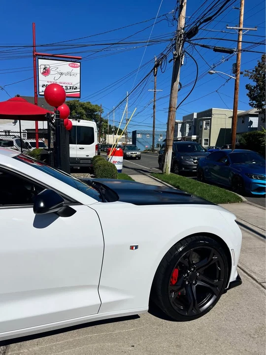 2018 Chevrolet Camaro SS 6th Gen - Image 3 of 16