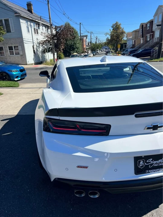 2018 Chevrolet Camaro SS 6th Gen - Image 8 of 16