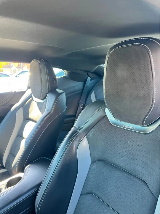 2018 Chevrolet Camaro SS 6th Gen - Image 12 of 16