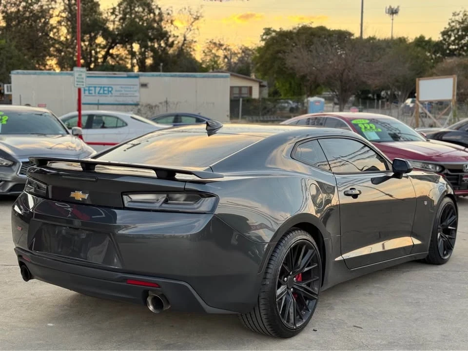 2018 Chevrolet Camaro SS 6th Gen - Image 8 of 16