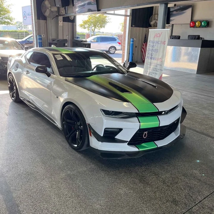 2018 Chevrolet Camaro SS 6th Gen - Image 2 of 8