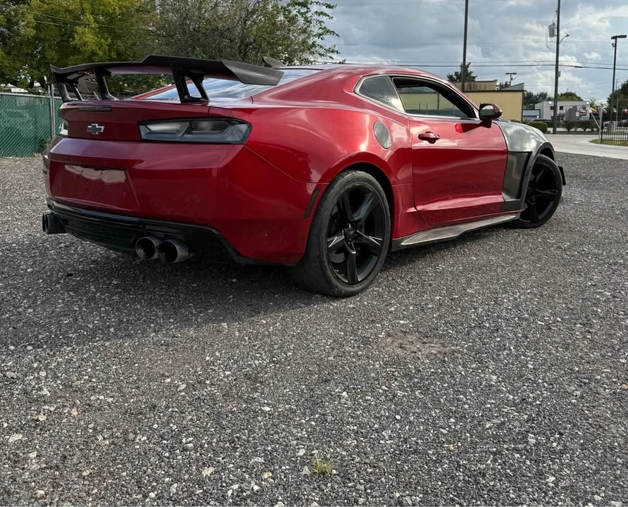 2018 Chevrolet Camaro SS 6th Gen - Image 4 of 11