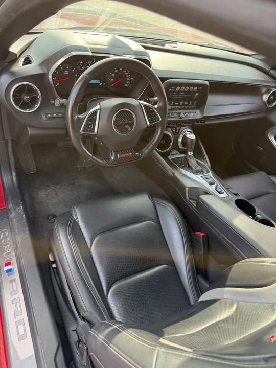 2018 Chevrolet Camaro SS 6th Gen - Image 8 of 11