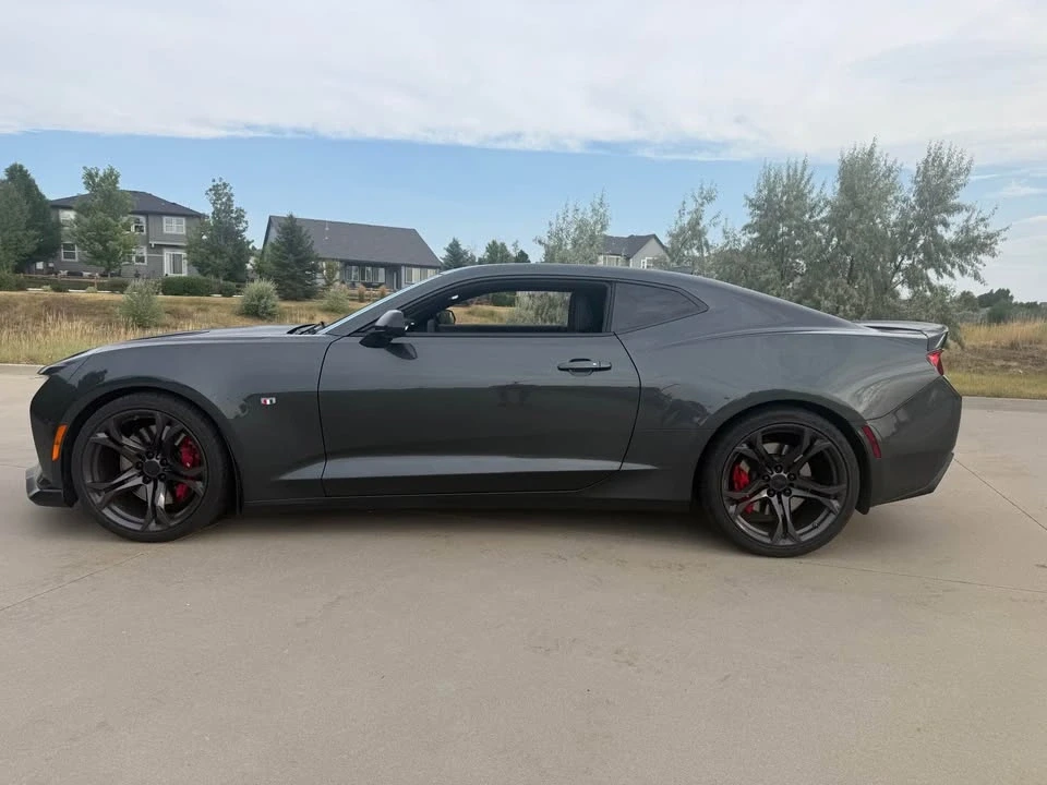 2018 Chevrolet Camaro SS 6th Gen - Image 2 of 10