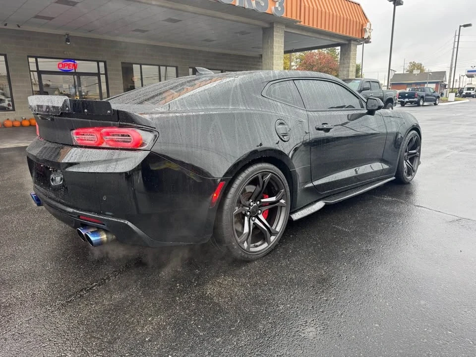 2018 Chevrolet Camaro SS 6th Gen - Image 6 of 18