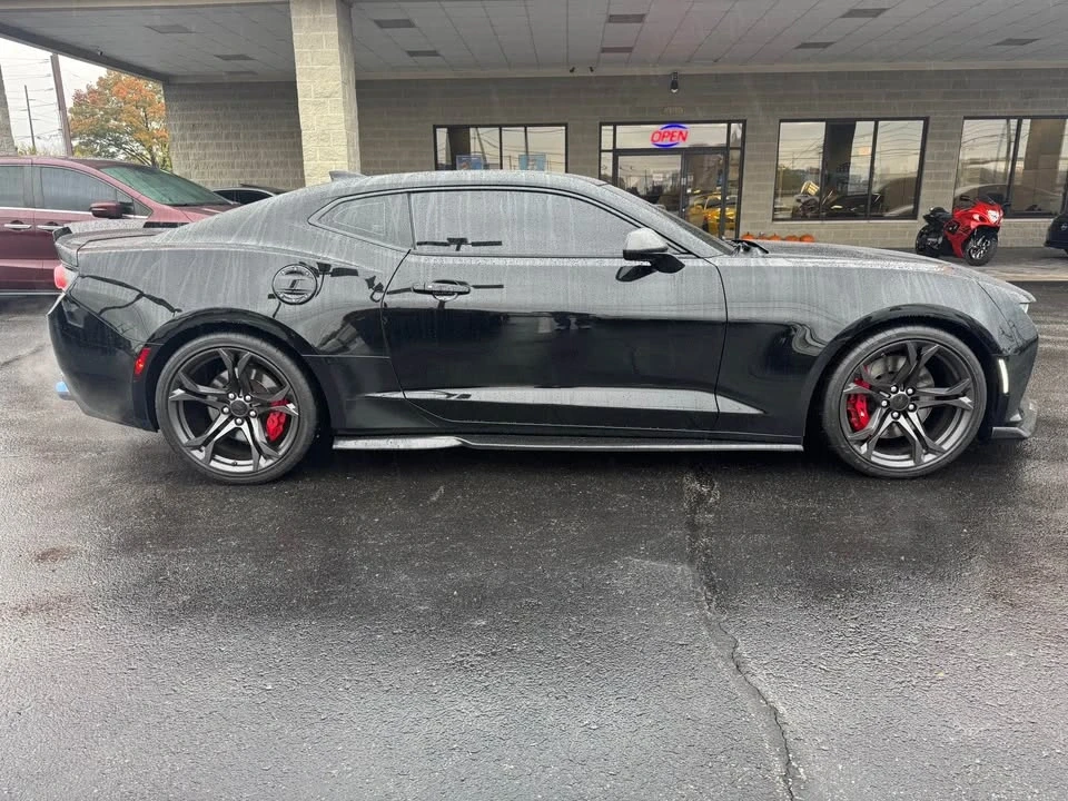 2018 Chevrolet Camaro SS 6th Gen - Image 4 of 18