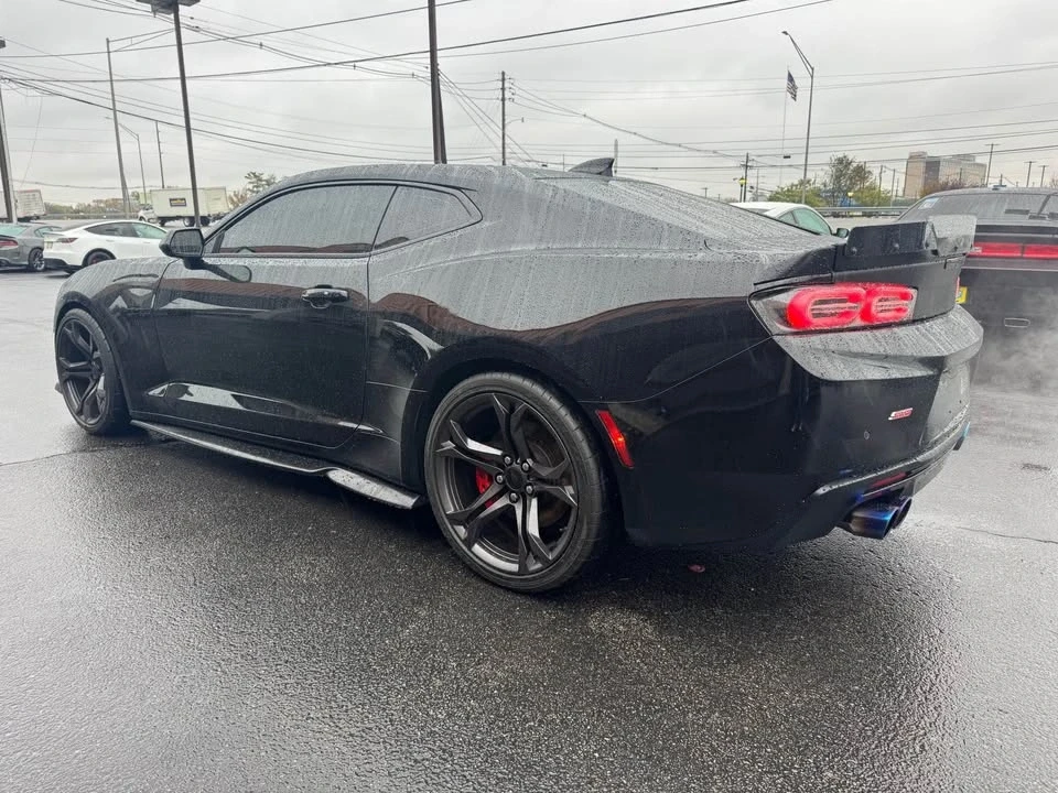2018 Chevrolet Camaro SS 6th Gen - Image 8 of 18