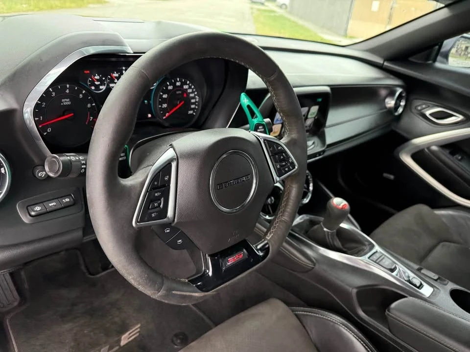 2018 Chevrolet Camaro SS 6th Gen - Image 16 of 18