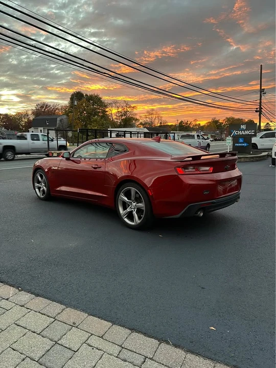 2018 Chevrolet Camaro SS 6th Gen - Image 3 of 19