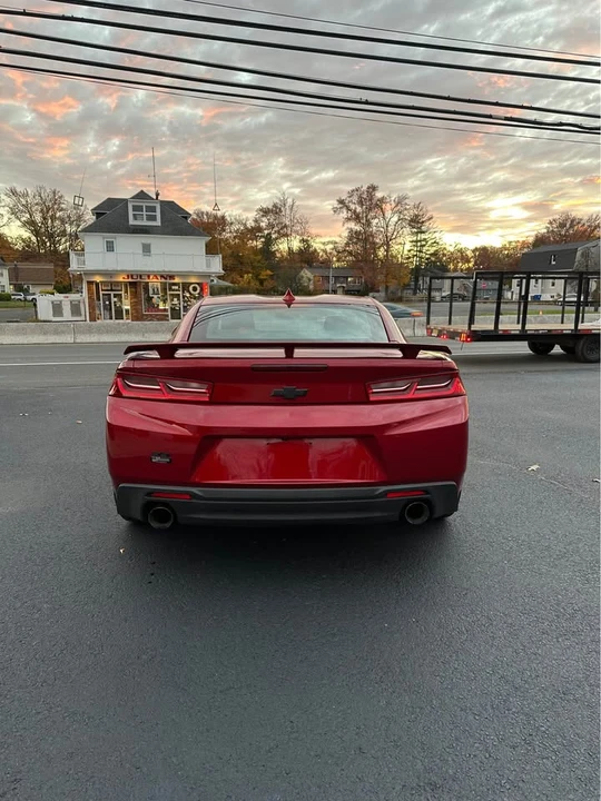 2018 Chevrolet Camaro SS 6th Gen - Image 4 of 19