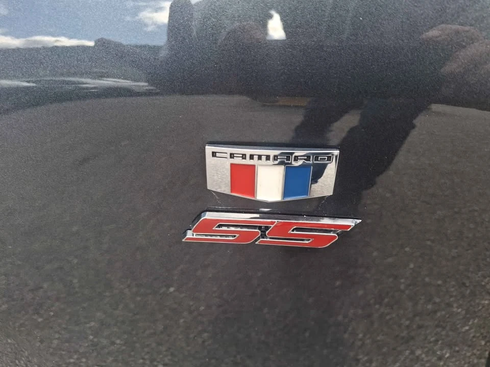 2018 Chevrolet Camaro SS 6th Gen - Image 9 of 10