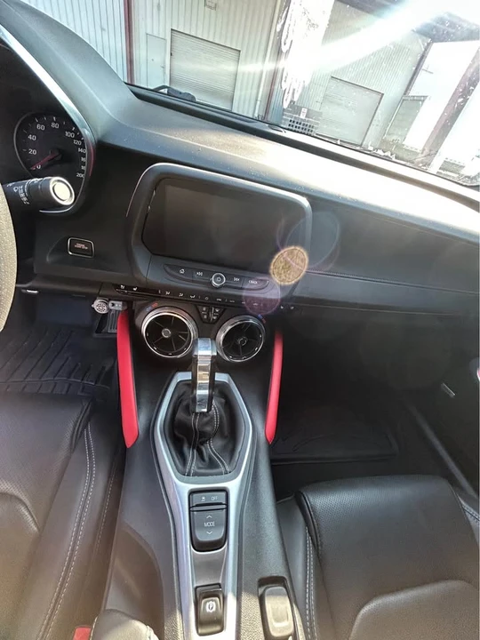 2018 Chevrolet Camaro SS 6th Gen - Image 9 of 10