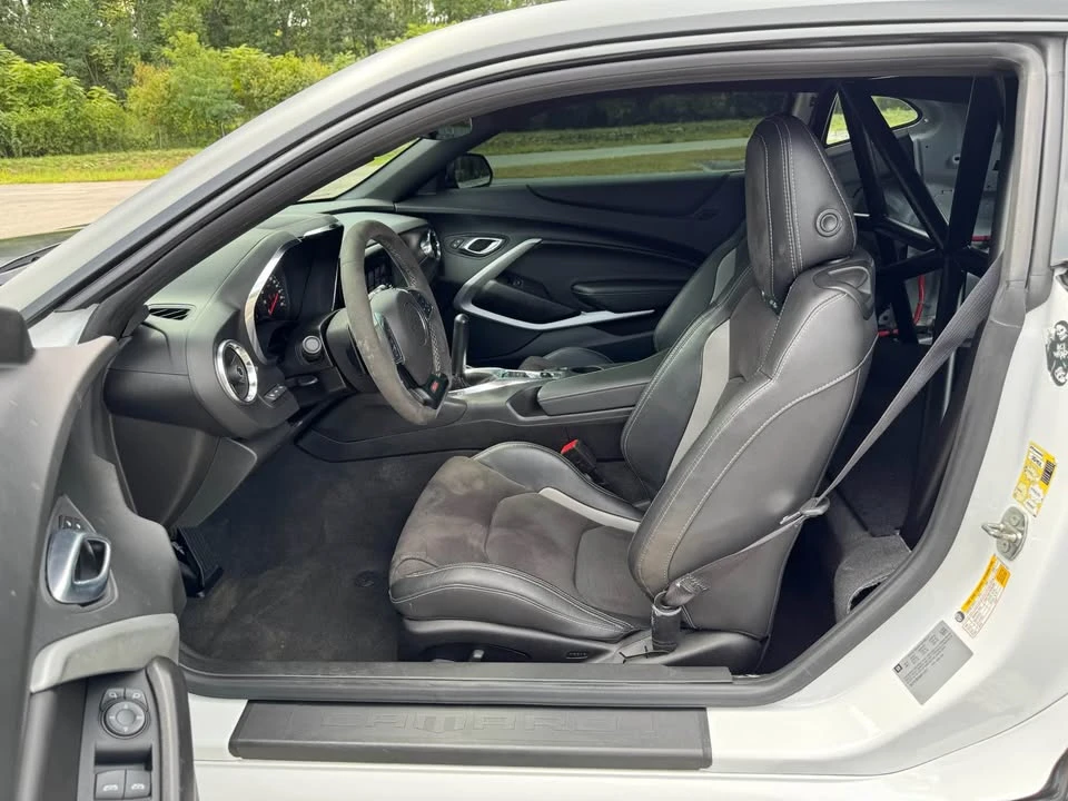 2018 Chevrolet Camaro SS 6th Gen - Image 20 of 20
