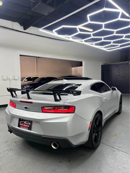 2018 Chevrolet Camaro SS 6th Gen - Image 5 of 10