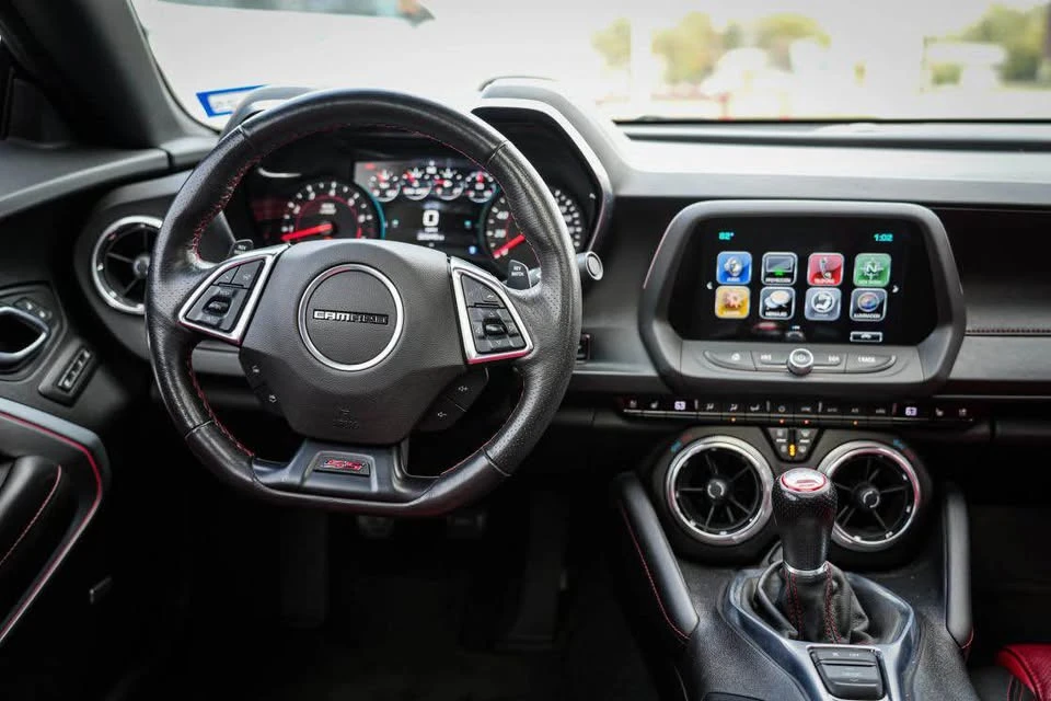 2018 Chevrolet Camaro SS 6th Gen - Image 12 of 16