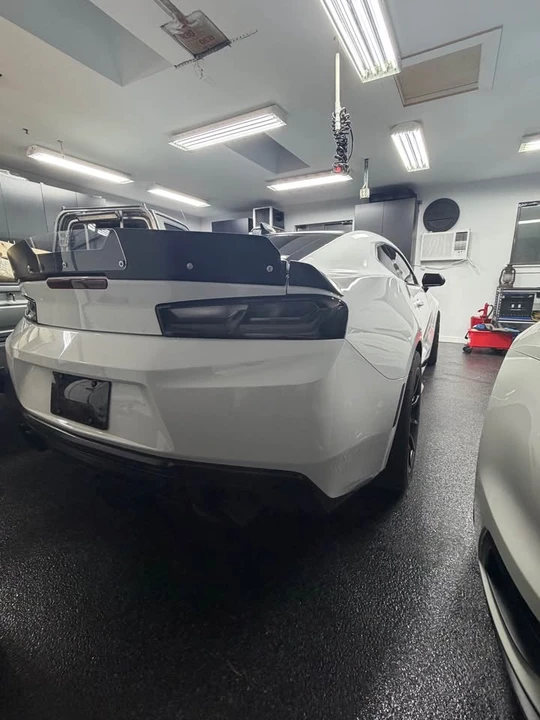 2018 Chevrolet Camaro SS 6th Gen - Image 3 of 11