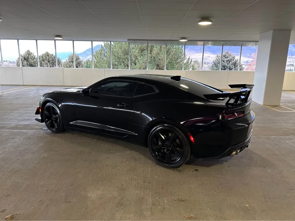 2018 Chevrolet Camaro SS 6th Gen - Image 5 of 14