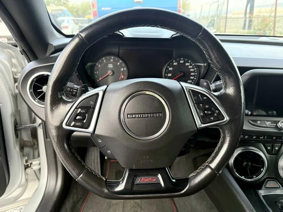 2018 Chevrolet Camaro SS 6th Gen - Image 10 of 13