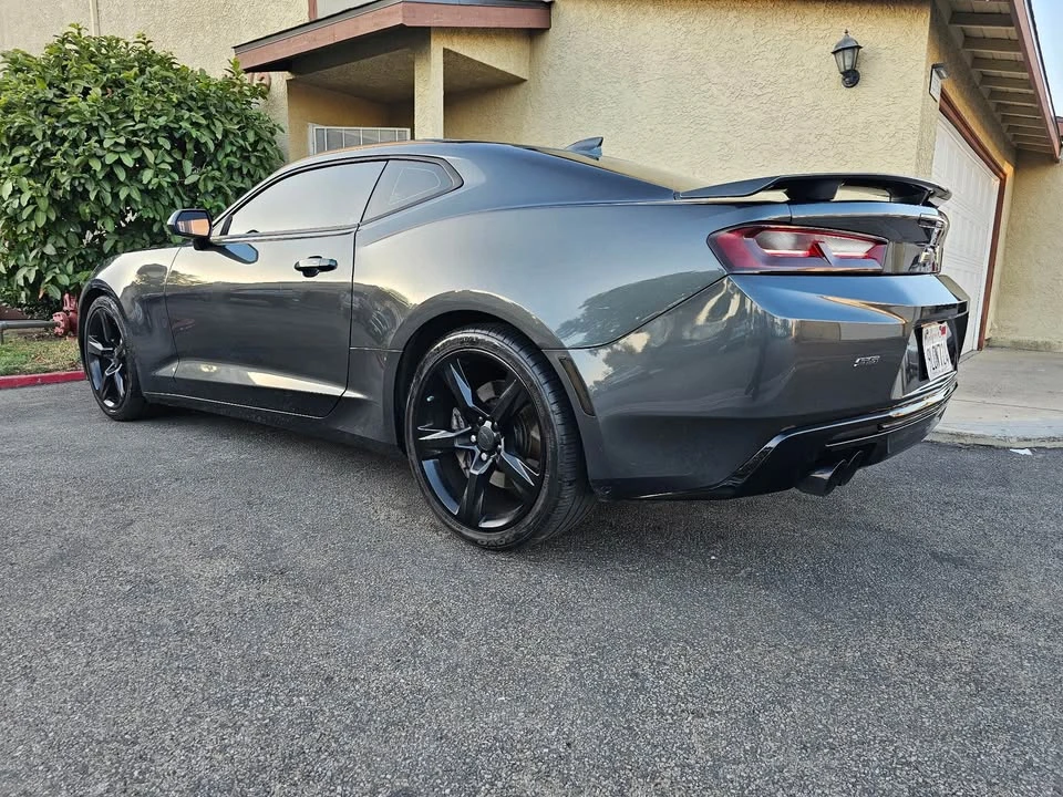 2018 Chevrolet Camaro SS 6th Gen - Image 2 of 9