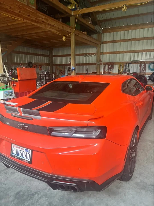 2018 Chevrolet Camaro SS 6th Gen - Image 2 of 5