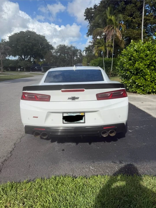 2018 Chevrolet Camaro SS 6th Gen - Image 3 of 11