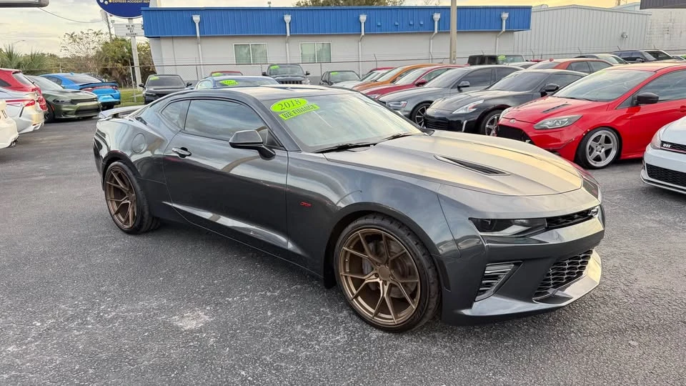 2018 Chevrolet Camaro SS 6th Gen - Image 4 of 20