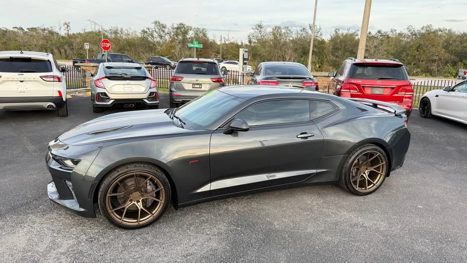 2018 Chevrolet Camaro SS 6th Gen - Image 10 of 20